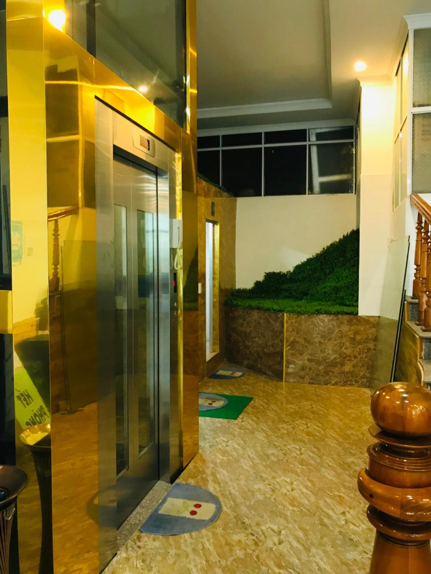 Anh Anh Hotel Бакха Экстерьер фото