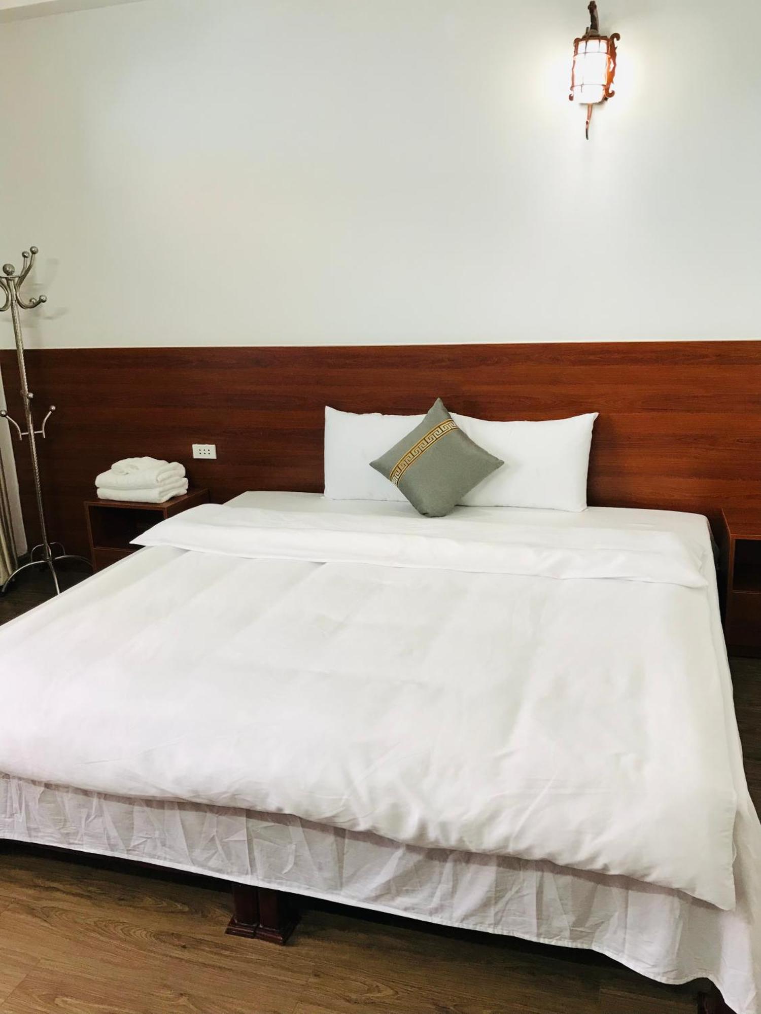 Anh Anh Hotel Бакха Экстерьер фото