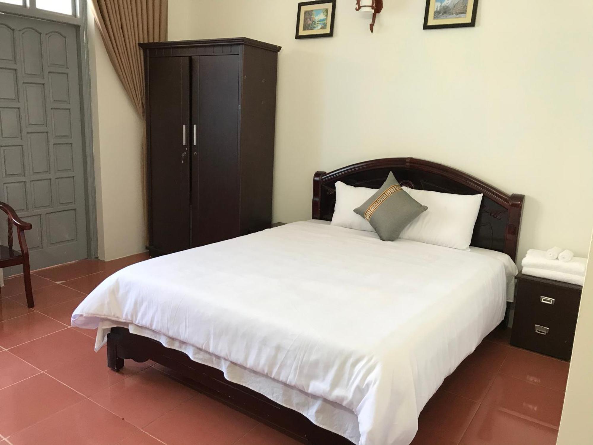 Anh Anh Hotel Бакха Экстерьер фото